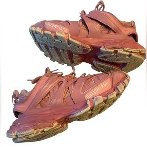 Balenciaga 'Track' Low Trainers in light pink.